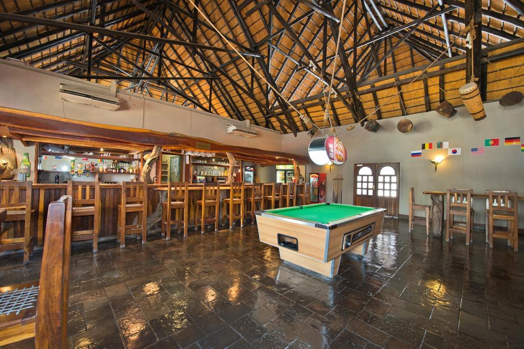 Oshakati Country酒店 外观 照片