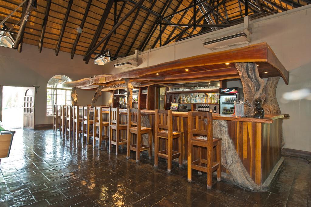 Oshakati Country酒店 外观 照片