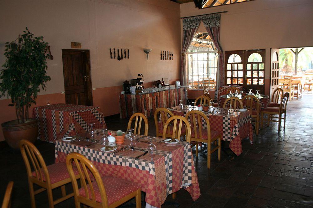Oshakati Country酒店 外观 照片