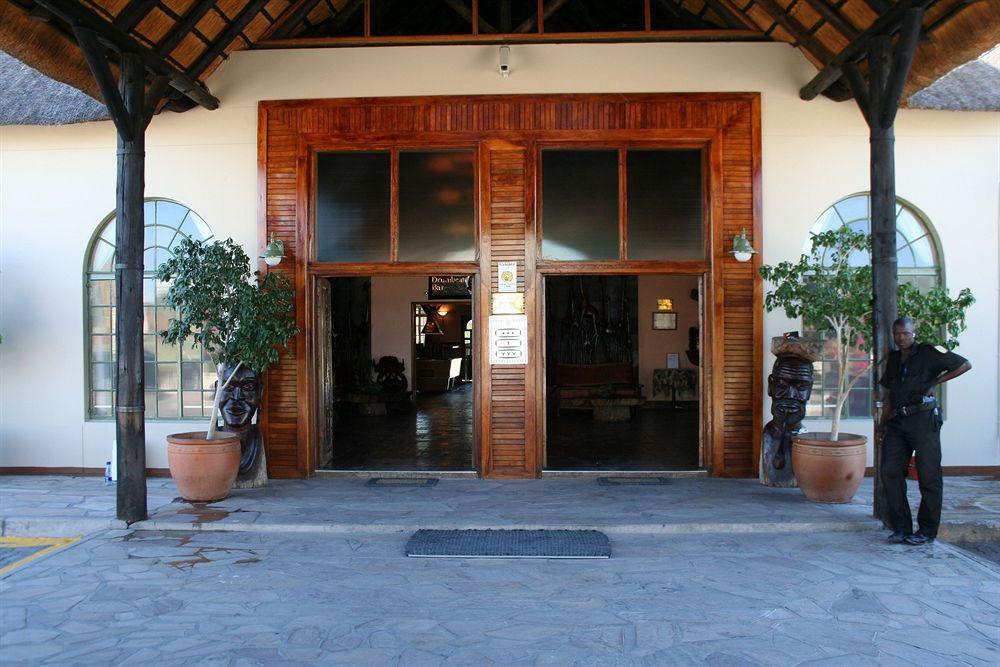 Oshakati Country酒店 外观 照片