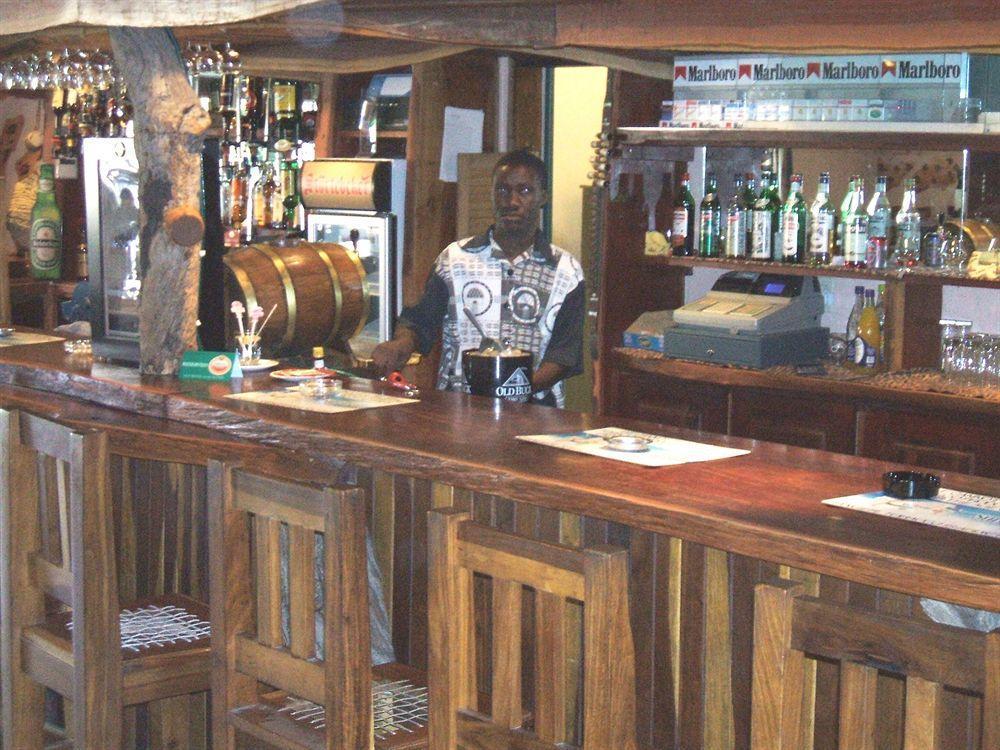 Oshakati Country酒店 外观 照片